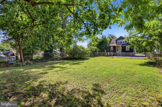 3811 WOODBINE AVE, Baltimore, MD 21207