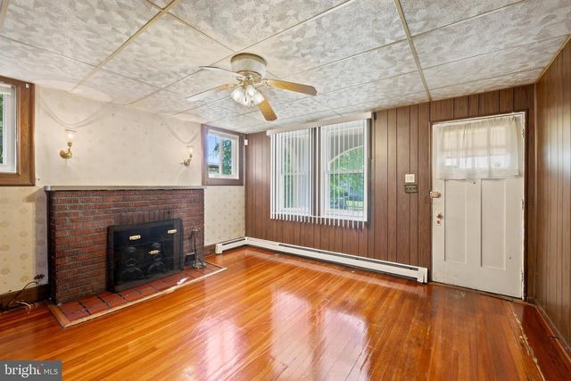 3811 WOODBINE AVE, Baltimore, MD 21207