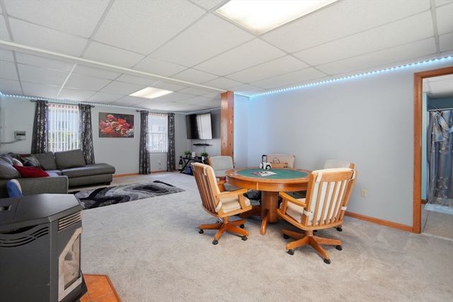 179 Cabinet St, Springfield, MA 01129