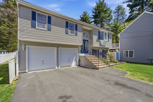 179 Cabinet St, Springfield, MA 01129