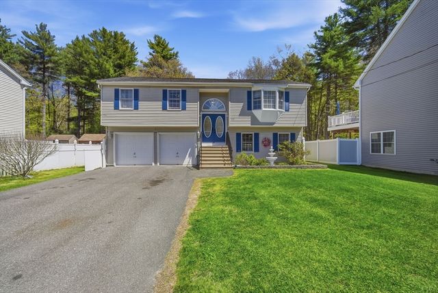 179 Cabinet St, Springfield, MA 01129