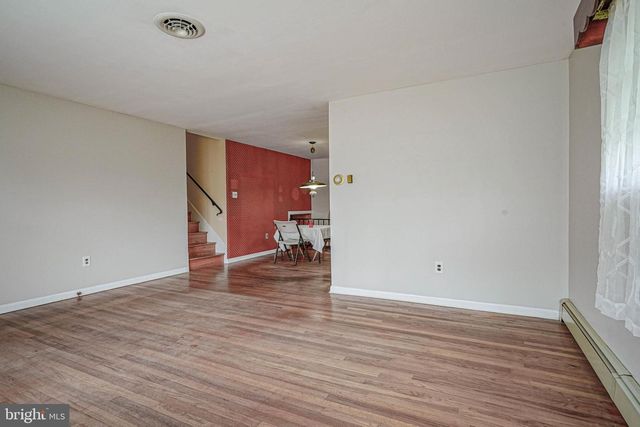 70 WALNUT ST, Mount Holly, NJ 08060