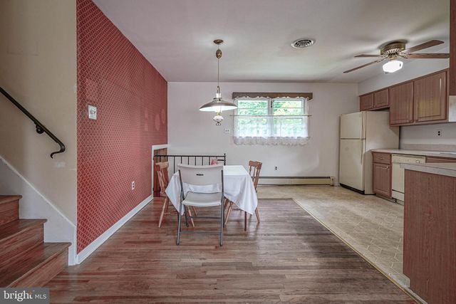 70 WALNUT ST, Mount Holly, NJ 08060