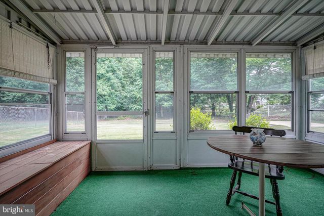 70 WALNUT ST, Mount Holly, NJ 08060