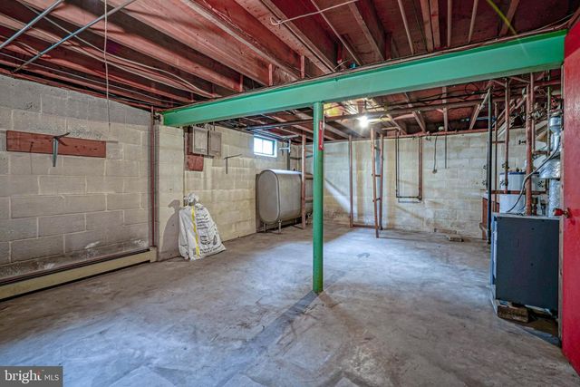 70 WALNUT ST, Mount Holly, NJ 08060