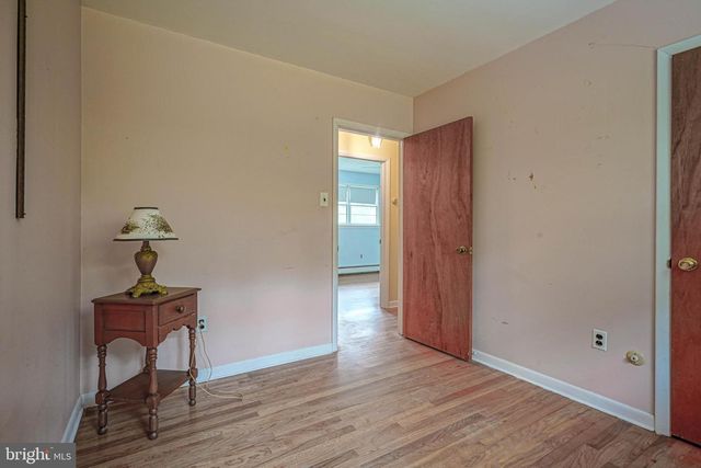 70 WALNUT ST, Mount Holly, NJ 08060