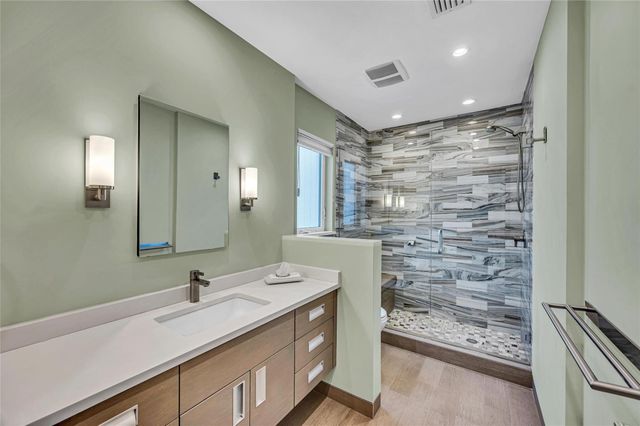 1200 NE 2nd Street, Fort Lauderdale, FL 33301