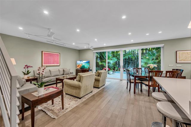 1200 NE 2nd Street, Fort Lauderdale, FL 33301