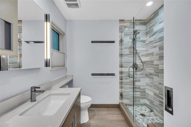 1200 NE 2nd Street, Fort Lauderdale, FL 33301