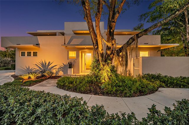 1200 NE 2nd Street, Fort Lauderdale, FL 33301