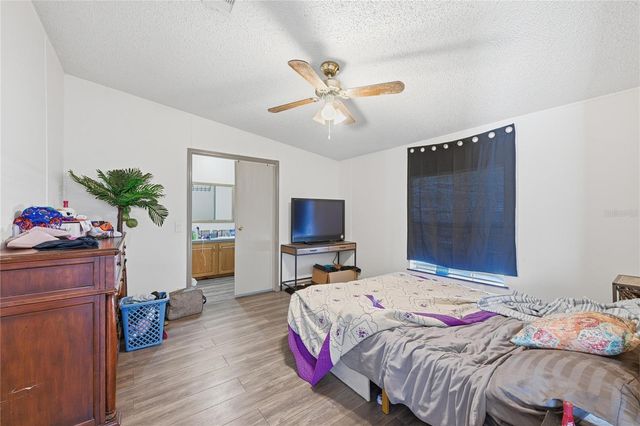 44326 WOODLAND CIRCLE, Callahan, FL 32011