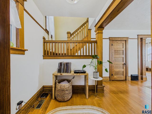 318 W 19th St, Sioux Falls, SD 57105