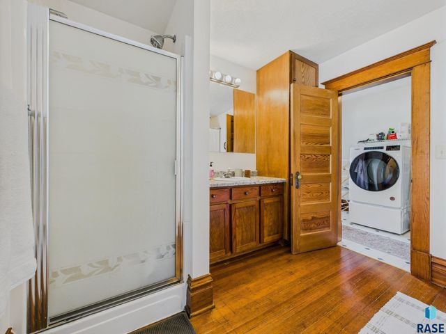 318 W 19th St, Sioux Falls, SD 57105