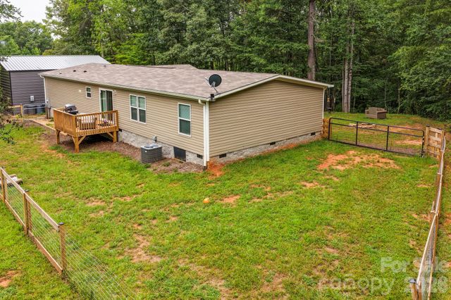 1496 Rock Spring Road, Mill Spring, NC 28756