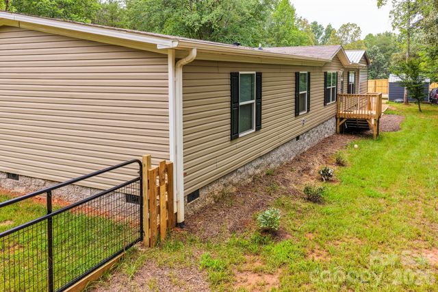 1496 Rock Spring Road, Mill Spring, NC 28756