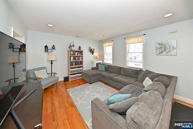 34 Gordon Street, Ridgefield Park, NJ 07660