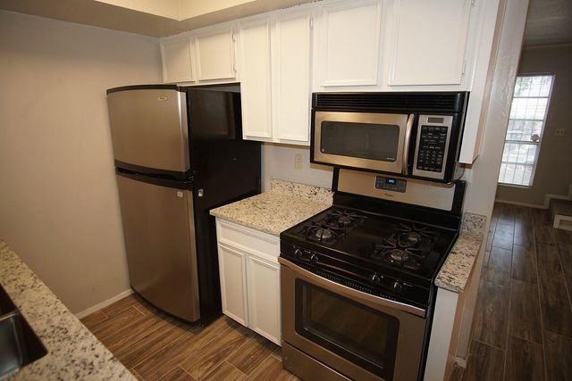2520 San Jose Avenue 8C, El Paso, TX 79930