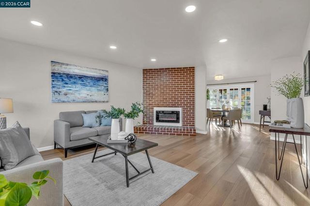 7472 7472 Blue Fox Way, San Ramon, CA 94583