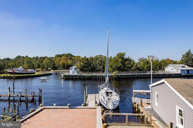 232 S GREEN ST, Tuckerton, NJ 08087