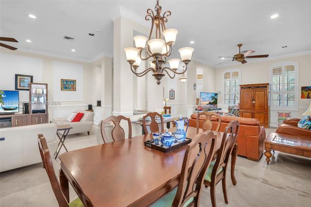 1435 Cardinal Way, Weston, FL 33327