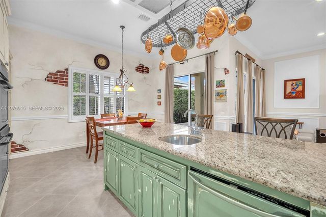 1435 Cardinal Way, Weston, FL 33327