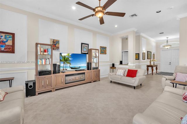 1435 Cardinal Way, Weston, FL 33327