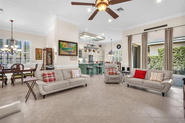 1435 Cardinal Way, Weston, FL 33327