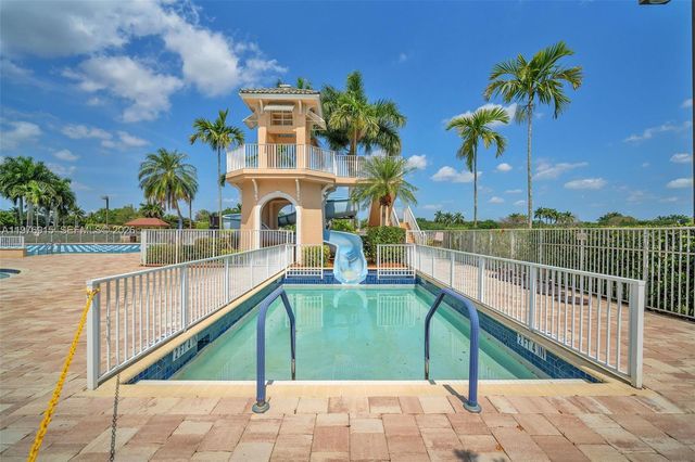 1435 Cardinal Way, Weston, FL 33327