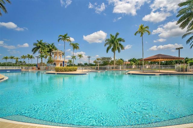 1435 Cardinal Way, Weston, FL 33327