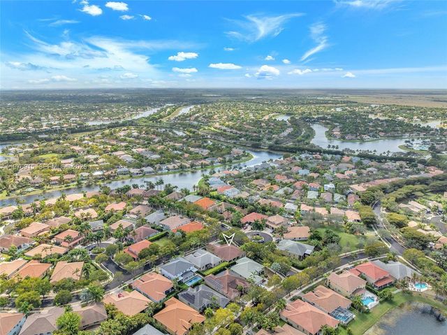 1435 Cardinal Way, Weston, FL 33327