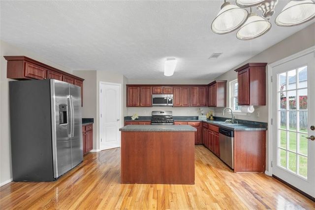 4425 Grove Lake Court, Loganville, GA 30052