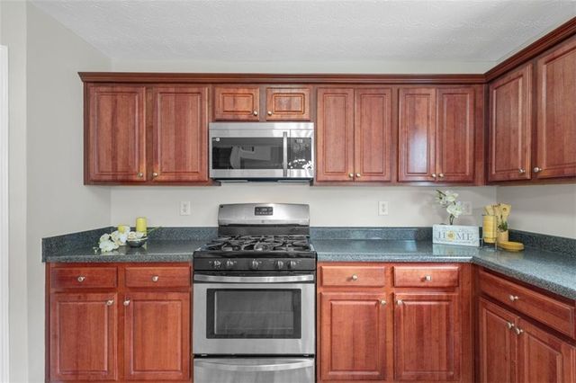 4425 Grove Lake Court, Loganville, GA 30052