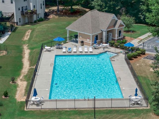 4425 Grove Lake Court, Loganville, GA 30052