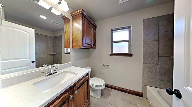 10529 NW 41st Street, Yukon, OK 73099