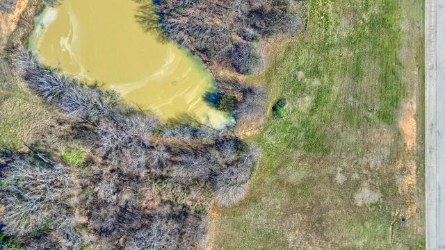 3015 Ridge Drive, Denison, TX 75020