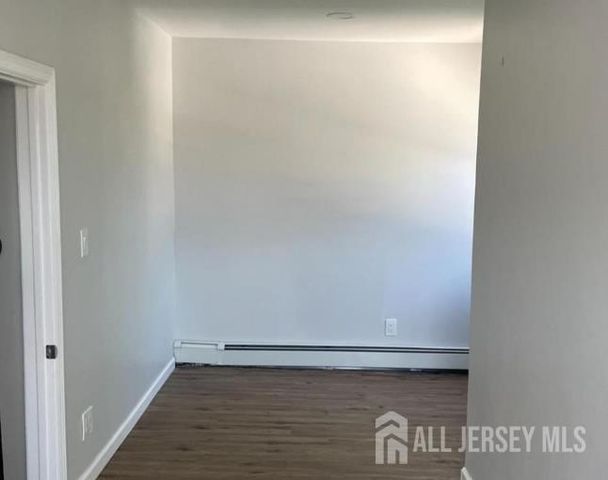593 Penn Street, Perth Amboy, NJ 08861