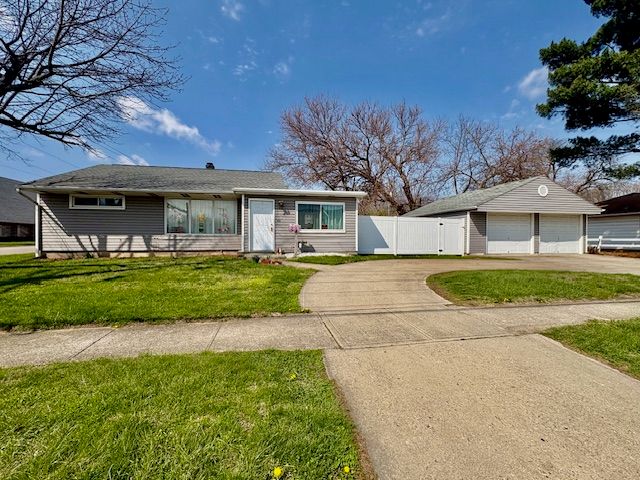 2151 S Smithville Road, Kettering, OH 45420