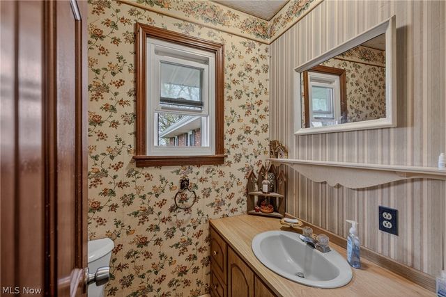 8675 W Smith Road, Medina, OH 44256