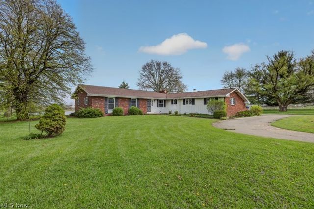 8675 W Smith Road, Medina, OH 44256