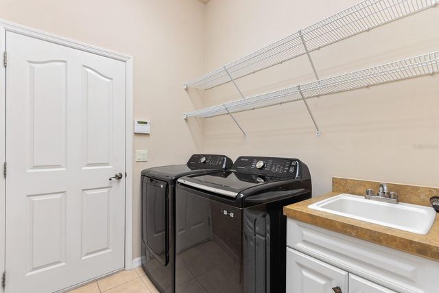 8430 SW 10TH PLACE, Gainesville, FL 32607
