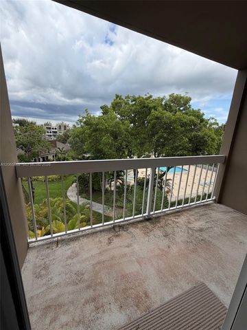 7850 Camino Real O-401, Miami, FL 33143