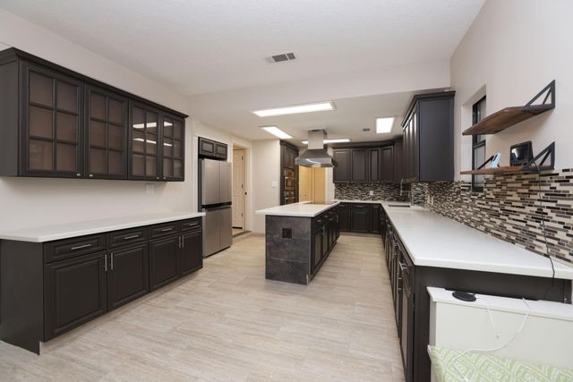 44 Indian Clover Drive, The Woodlands, TX 77381