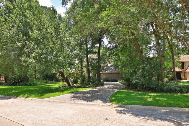 44 Indian Clover Drive, The Woodlands, TX 77381
