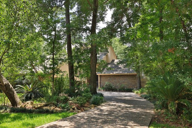 44 Indian Clover Drive, The Woodlands, TX 77381