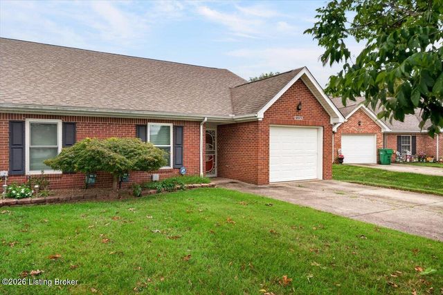12373 Springmeadow Dr, Louisville, KY 40229