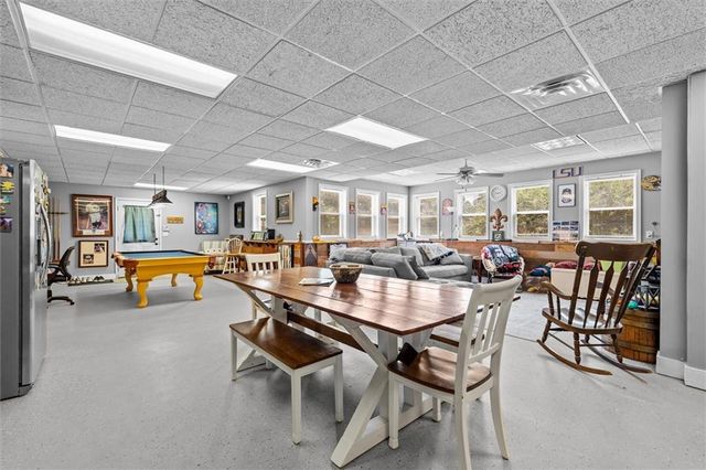 900 Old Four Notch Road, Whitesburg, GA 30185