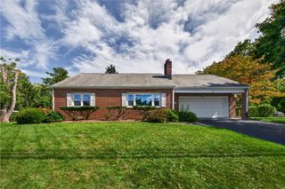 619 Parkway Road, South Whitehall Twp, PA 18104