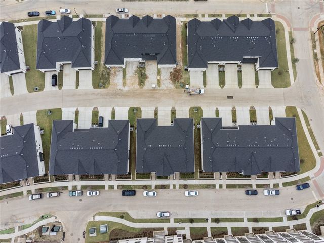 812 Trace Hawk Lane, Arlington, TX 76005