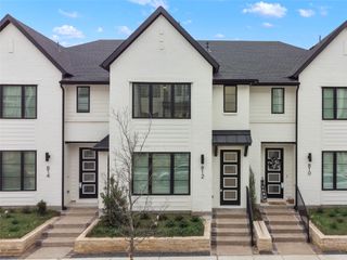 812 Trace Hawk Lane, Arlington, TX 76005