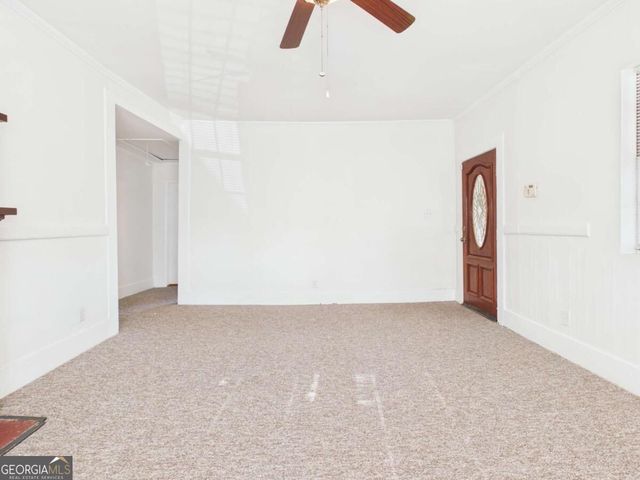 211 W 59Th Street, Savannah, GA 31405